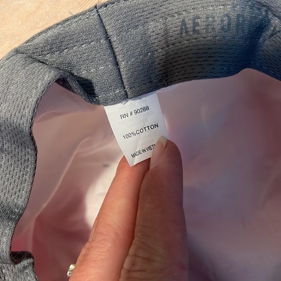 NWT adidas’s color wash tie dye bucket hat - Picture 4 of 6